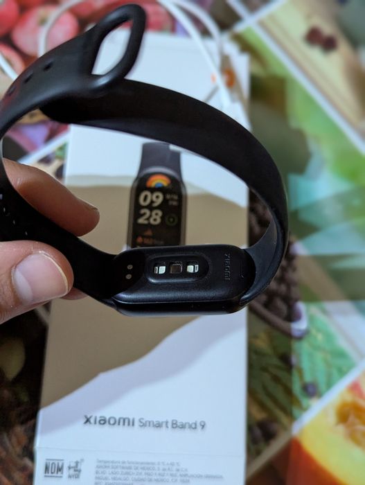 Mi band 9 global  Срочно !