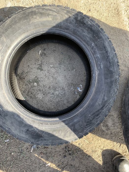 Продам шины в отличном состоянии