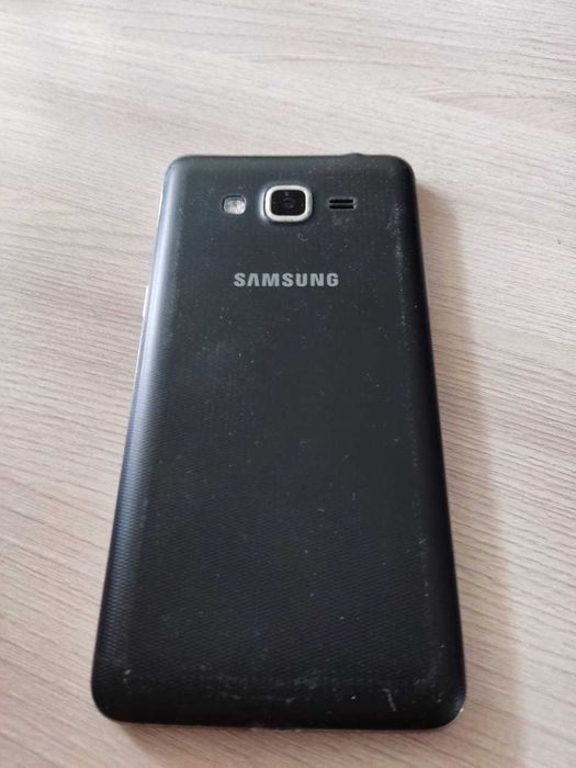 телефон б/у   Samsung DUOS