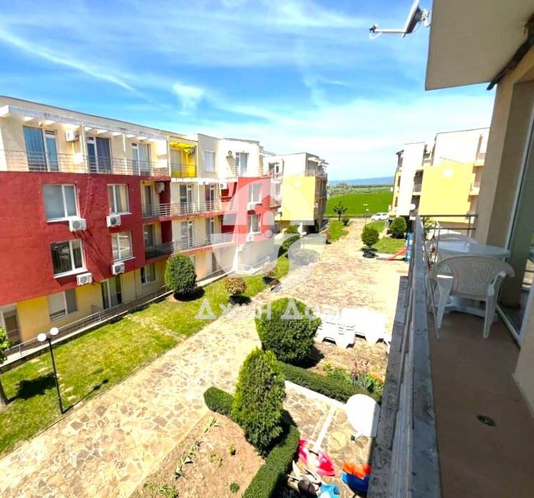 Продава се Тристаен апартамент в к.к. Слънчев бряг - 68 кв.м за 662 €/кв.м - Снимка #2