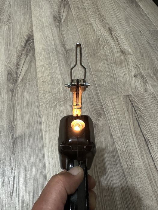 Pistol de lipit românesc 100w