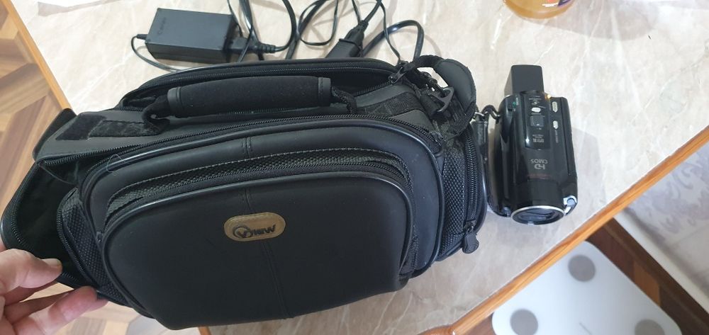 Продаётся  цифровой видио камера