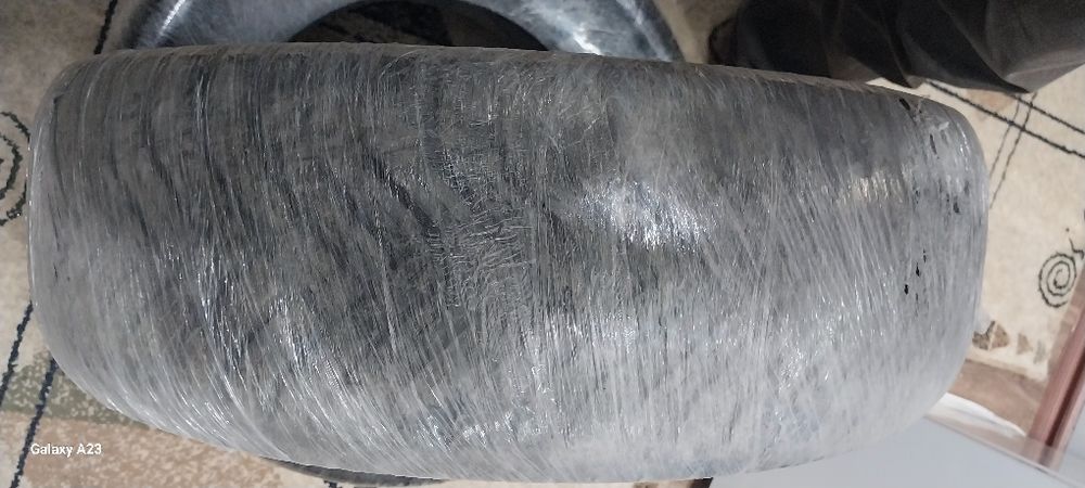 Lasetti,Jentraga 2 dona  balon R15/195/65. B/U Archa tishlari bor.