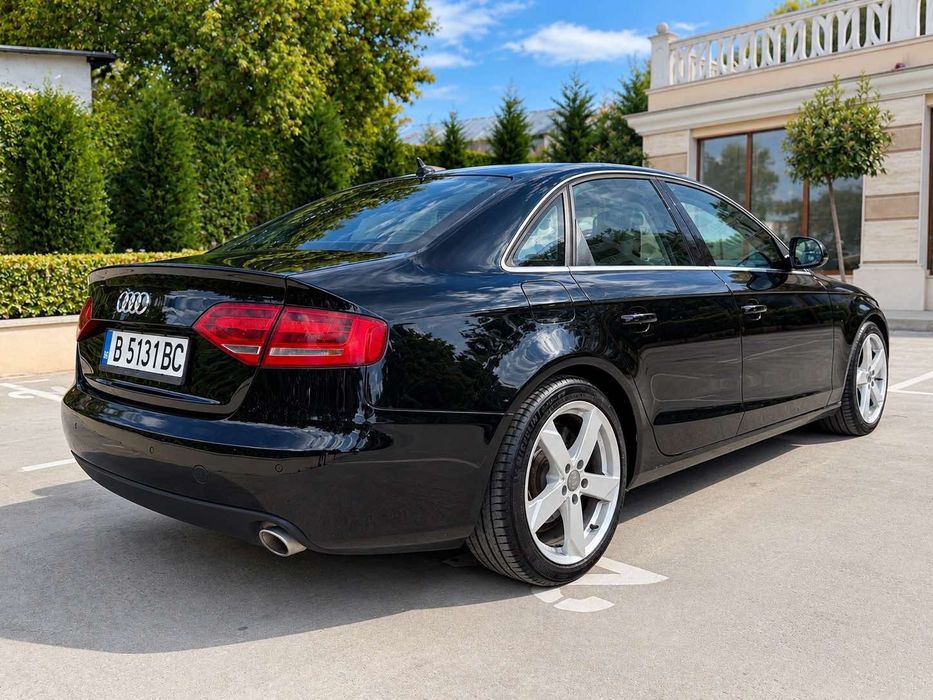 Audi A4 3. 0 TDI V6 Quattro   239 к. с