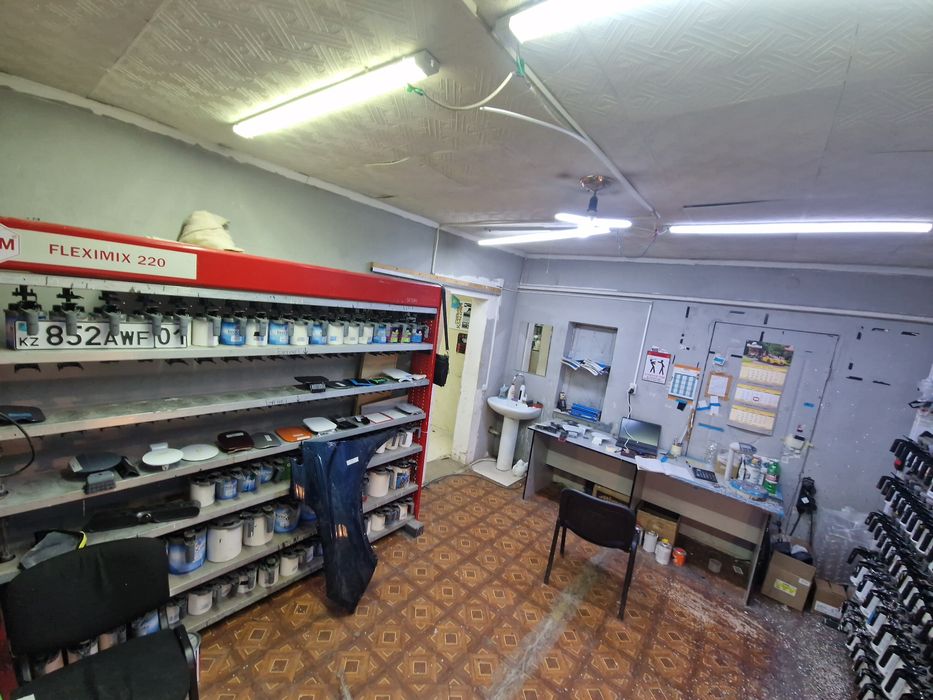 Сдам помещение под бизнес район Эталона 40кв