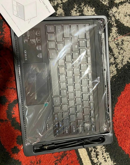 Tastatura pentru leptop Bluetooth noua in cutie nefolosita exact ca in