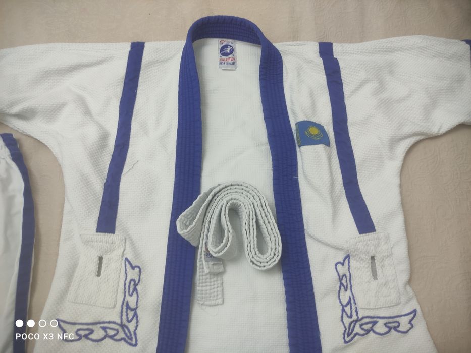 Кимоно Қазақ күресі