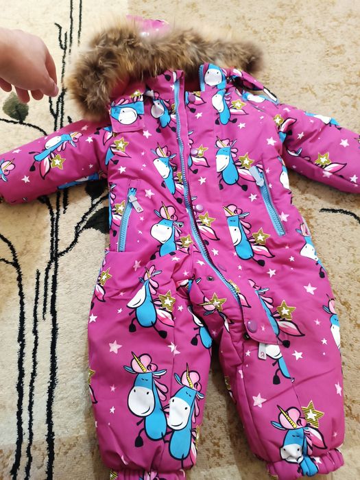 Екі қысқы комбинезон сатылады