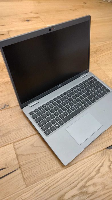 Dell Latitude 5530