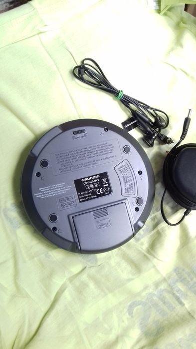 Grundig CD mp3 player