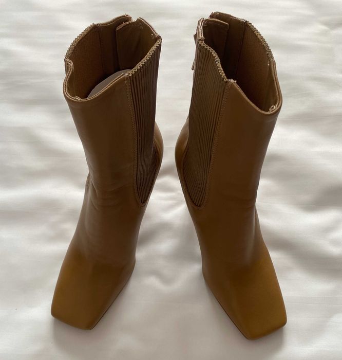 Botine Zara, piele naturala,  varf patrat, 38, noi