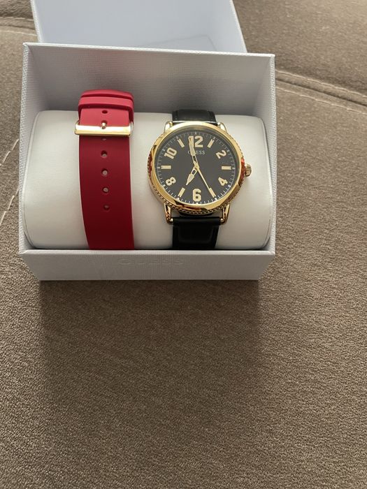 Se vinde ceas GUCCI original, achiziționat din magazin autorizat