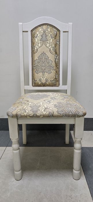 Стулья в хорошем состоянии