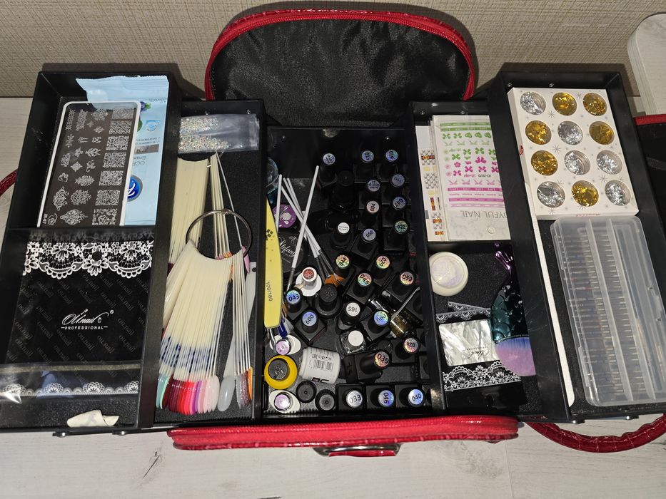 Маникюрный набор