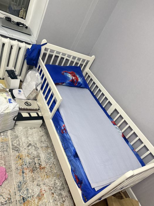 Детская кровать деревянная