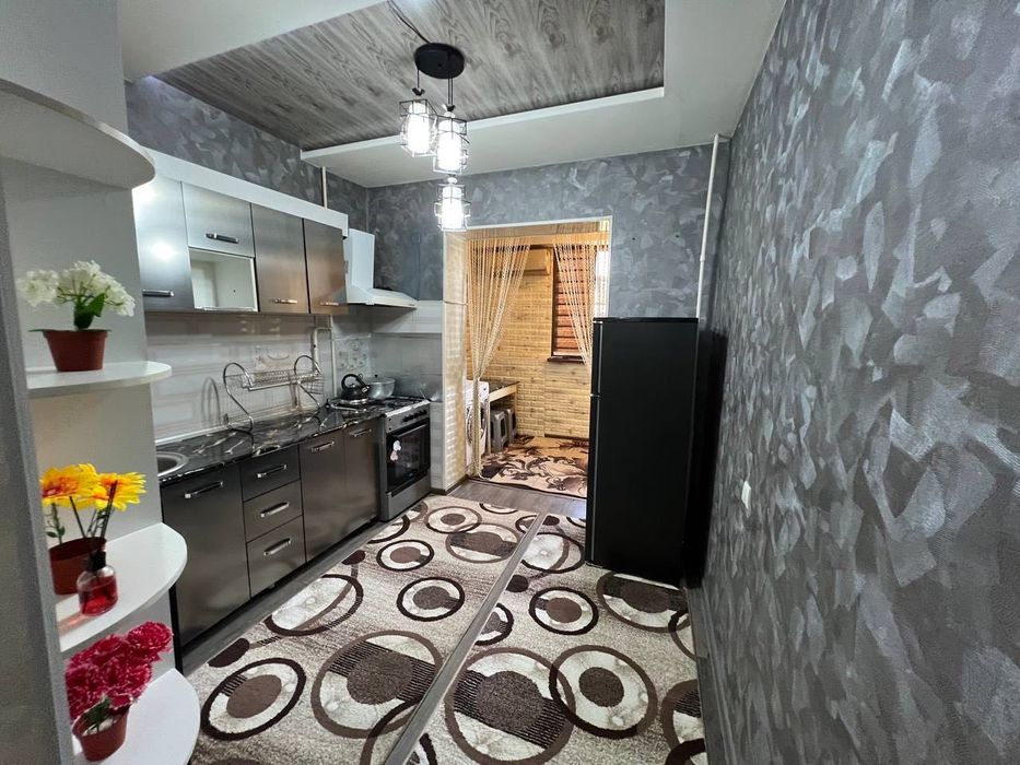 Сдается 3x комнатная квартира
С обстановкой ЛЮКС
В горде Алмалыке