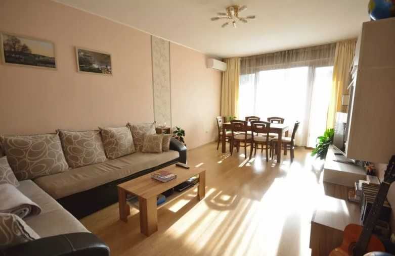 Двустаен апартамент във Връбница 1