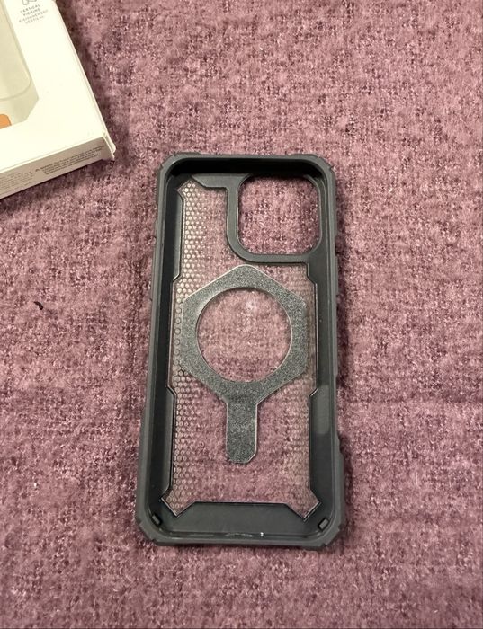 Carcasa Husa UAG iphone 16 pro max noua new