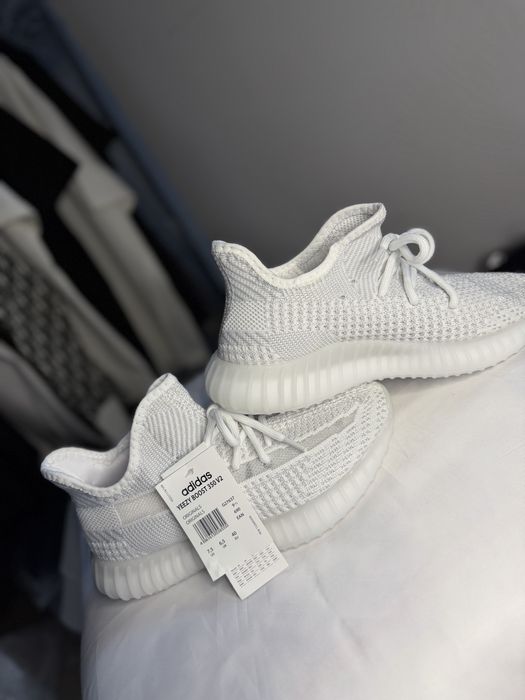 Yeezy femei- Livrare personala P.Neamț/Bacau