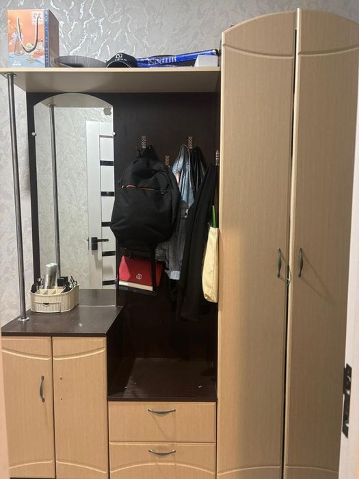 шкаф в хорошем состояний