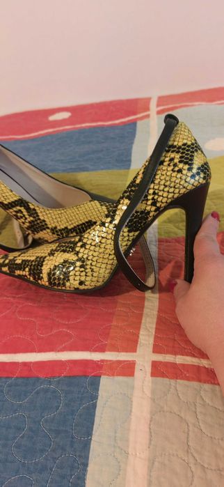 Дамски обувки уникални