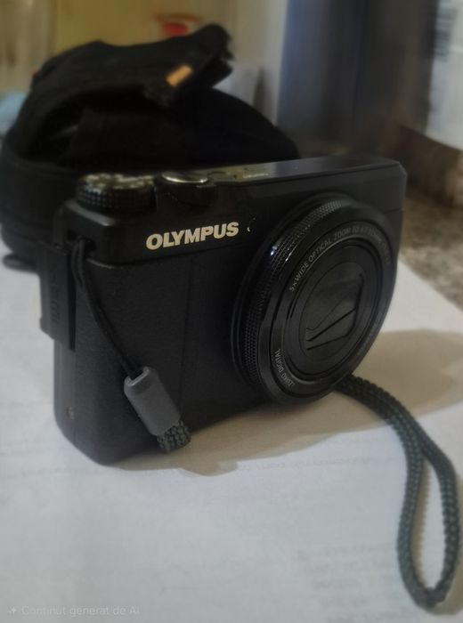 Olympus STYLUS XZ-10 – 12 MP – Zoom optic 5x – f/1.8 – Full HD