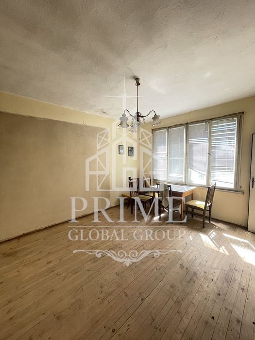 Къща в Бургас, област-гр.Камено