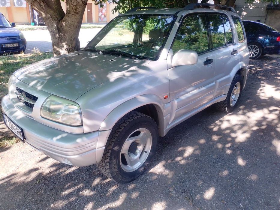 Suzuki Grand Vitara 2.5 V6
