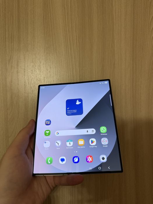 Samsung Z Fold 6