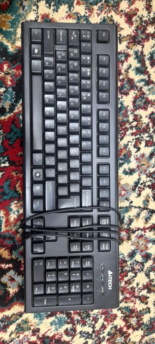 Kampyuter ekran 16 philips.