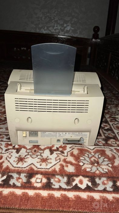 Продается принтер Canon LBP 810