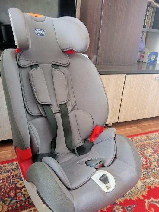 Автокресло продам