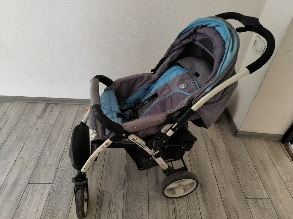 Продам коляски , автокресло,бесык,ходунки .