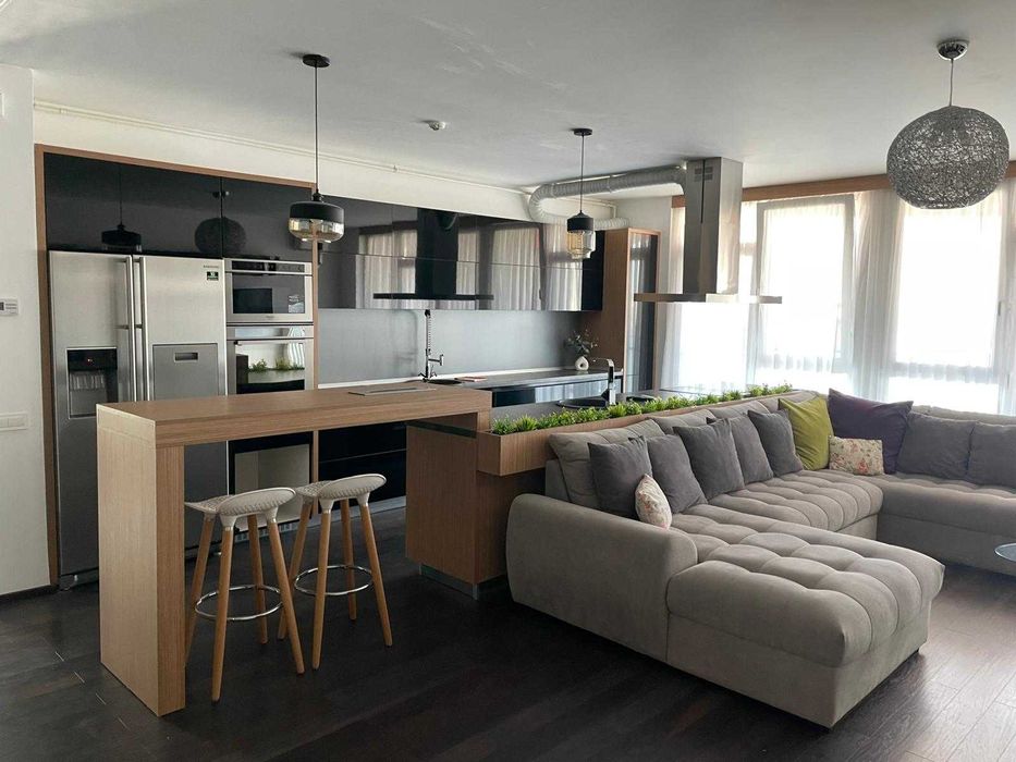 Inchiriez apartament 3 camere, 2 bai,  Ared R23 langa Kaufland Iosia