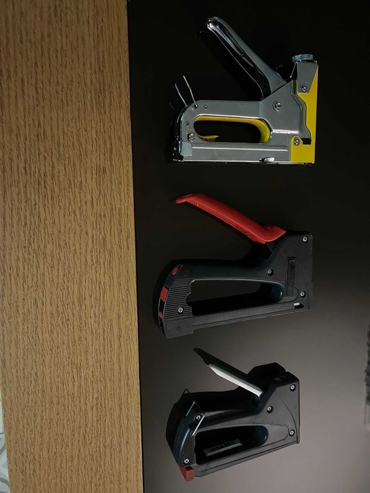 Такери ръчни 3 бр.