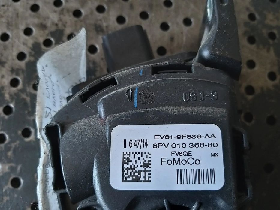 Pedala acceleratie 1.0 b ecoboost ford focus 3 facelift 2015 ev619f836aa 6pv01036880