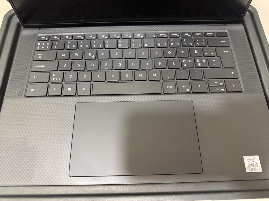 Dell Precision 5550