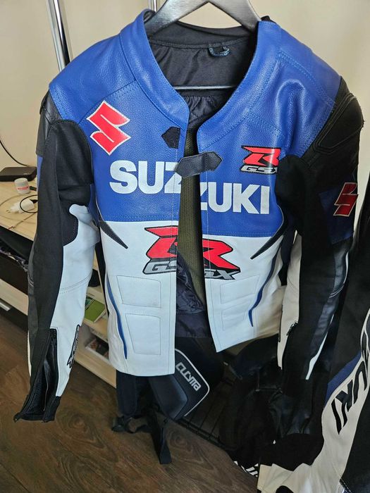 Сузуки кожен екип