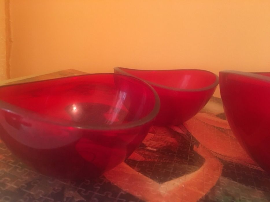 Продам Салатницу