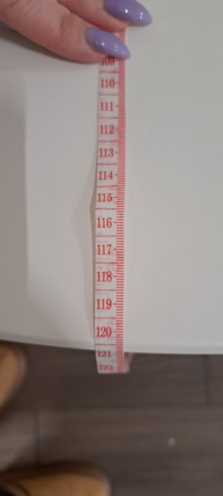 Маса МДФ поръчкова, бял гланц с повдигащ механизъм