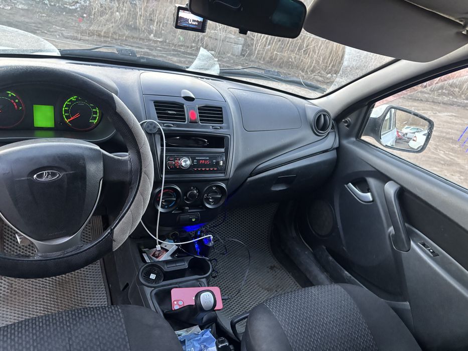 Продам Лада Калина 2