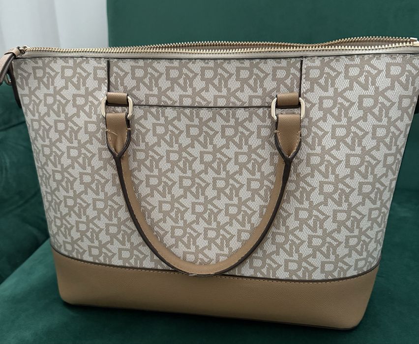 Geanta DKNY noua