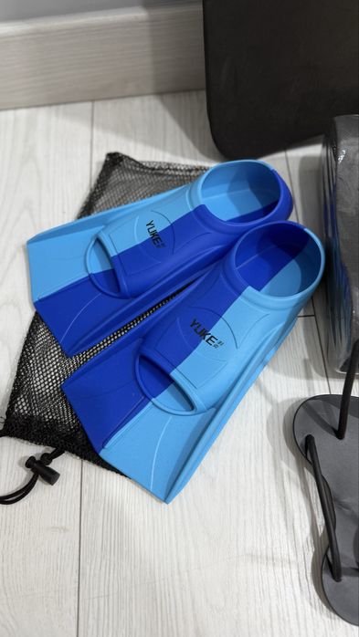 Продам инвентарь для плавания