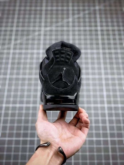 Nike Air Jordan 4 Black Cat