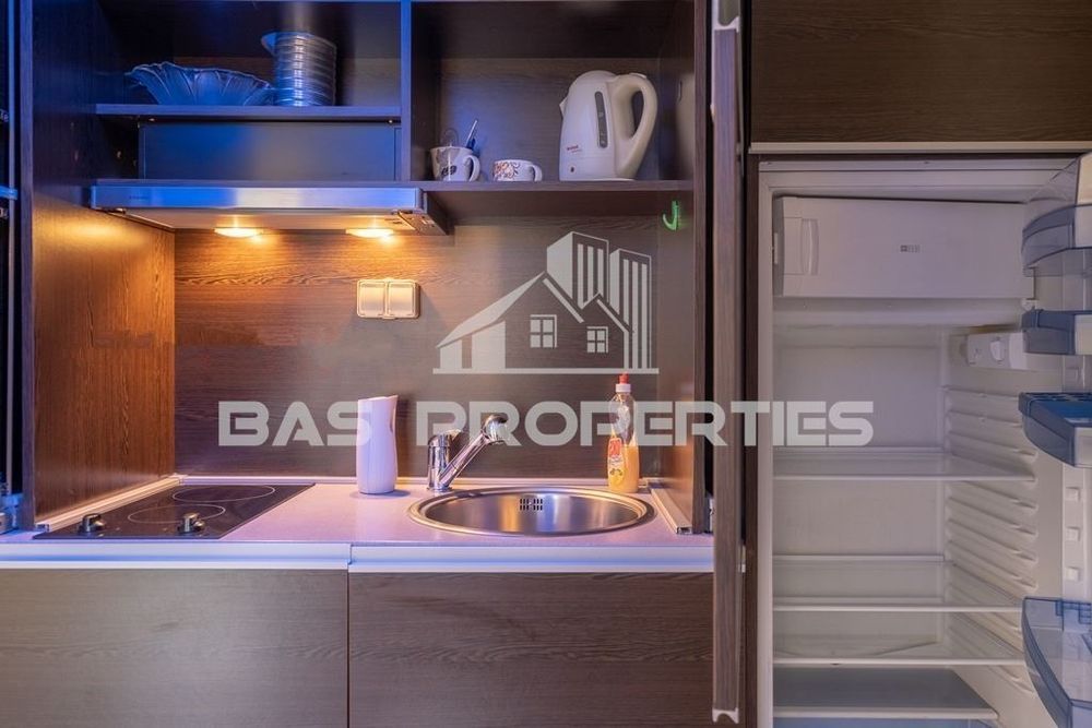 Продава се Тристаен апартамент в София, Лозенец - 92 кв.м за 2107 €/кв.м - Снимка #4