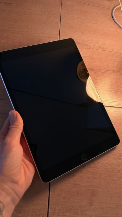 iPad 9 поколения 64 ГБ Wi Fi