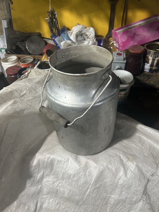 Продам алюминиевый бидон
