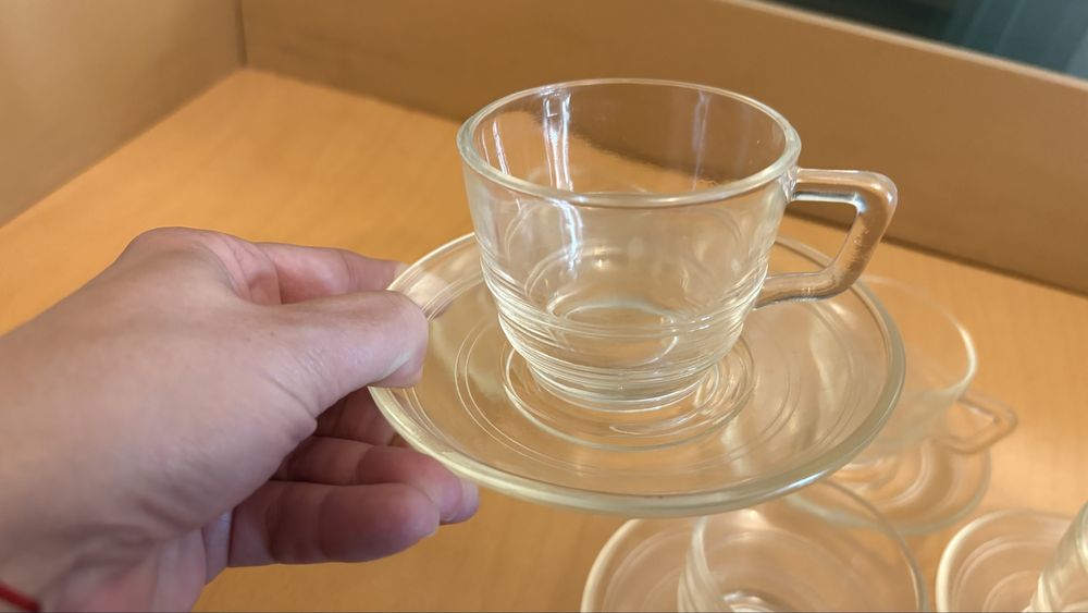 Стъклени ретро чаши за кафе