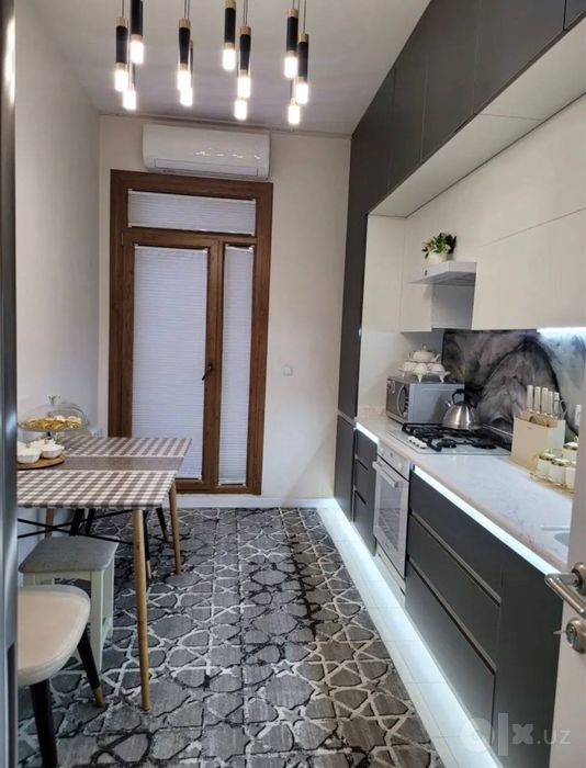 Срочно Продаётсия Квартира Олиазор сити