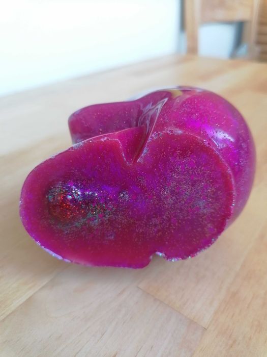 SKULL Craniu decorativ handmade din rășină roz cu glitter cosmic – decor spooky cute unic horror - HANDMADE rasina epoxy epoxidica